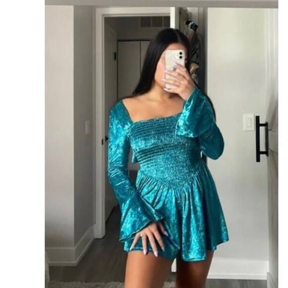 New Free People Bali Tightrope Bali Romper $148 MEDIUM Turquoise Smocked Corset - Picture 2 of 6